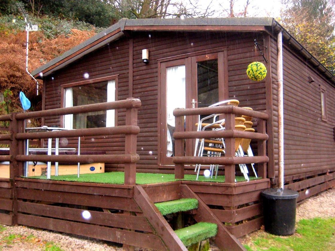 The Raddle Inn Log Cabins Croxden Buitenkant foto